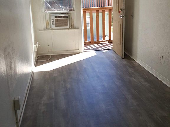 2nd image of 3045 49th St S APT 9