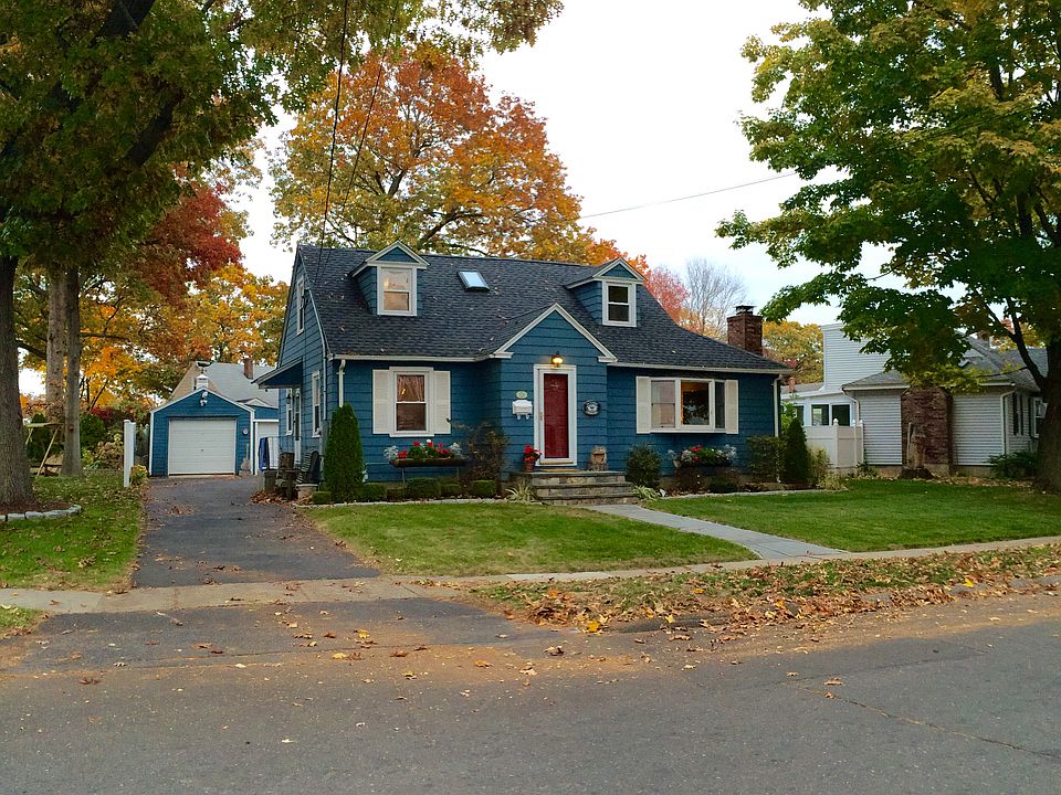 2nd image of 258 Housatonic Dr