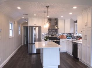 32 Independence St, White Plains, NY