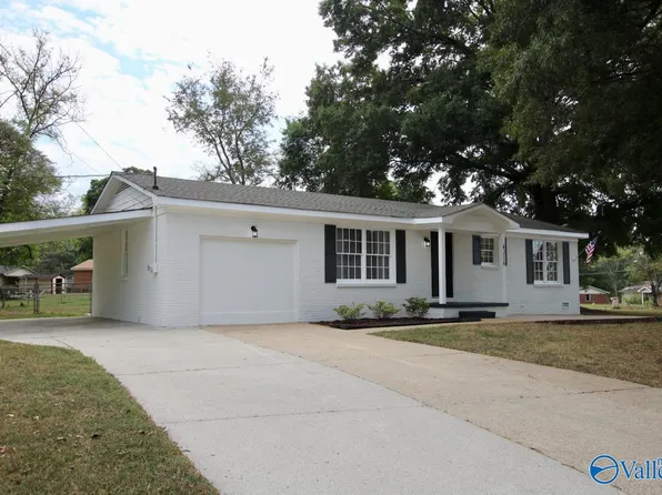 4216 Eastland Dr NW, Huntsville, AL 35810