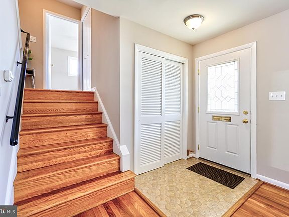 4th image of 5307 Crestedge Ln