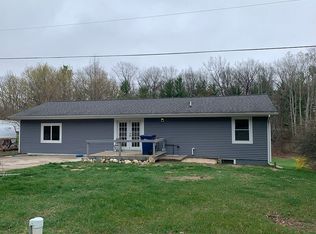 2904 E Townline Lake Rd, Harrison, MI 48625