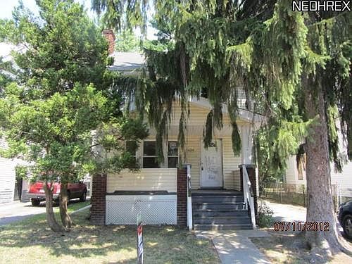 1st image of 4129 E 136th St