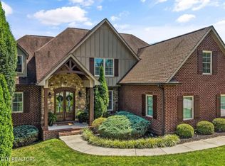 12828 Watergrove Dr, Knoxville, TN 37922