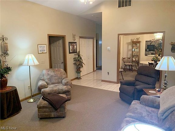 5th image of 7858 Walnut St Unit A