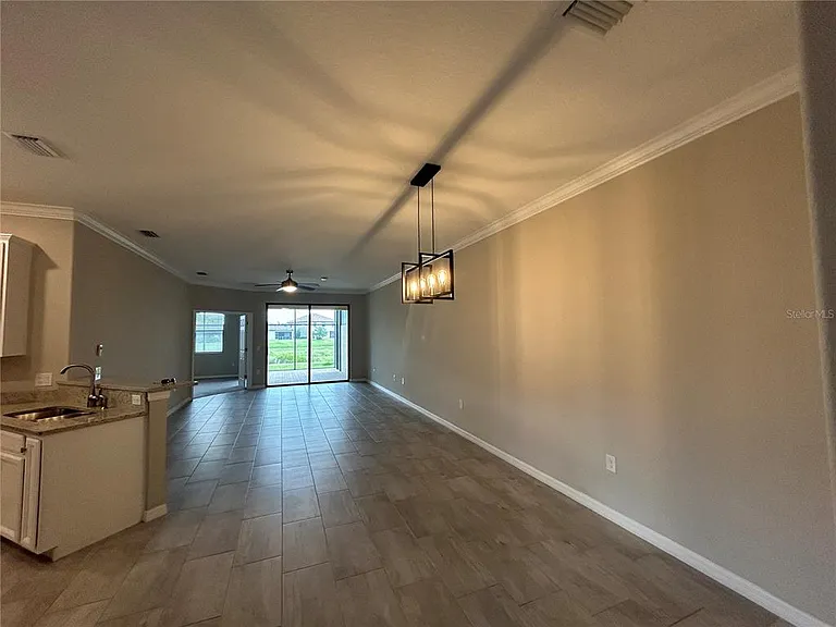 12331 Amica Loop — Photo 11