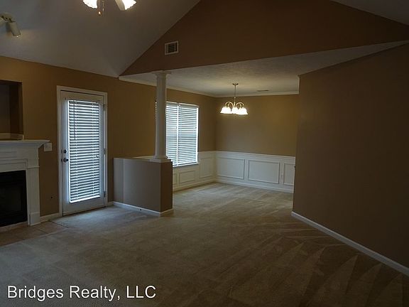 4th image of 4587 Country Glen Cir