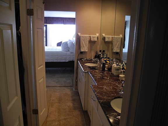 4th image of 228 Rivermist Dr