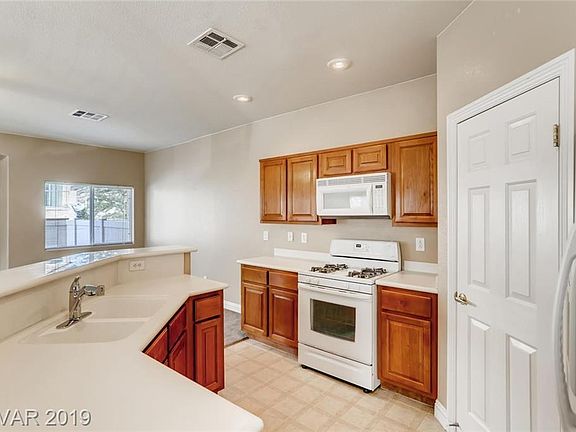 3rd image of 1103 Sheer Paradise Ln Unit 103