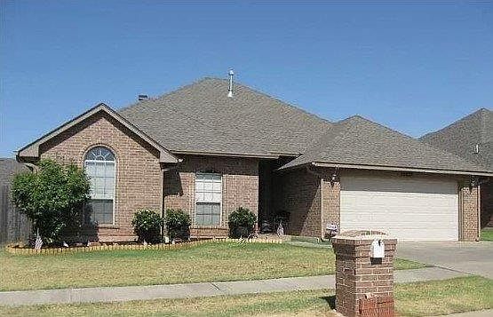 1st image of 17037 Woodvine Dr