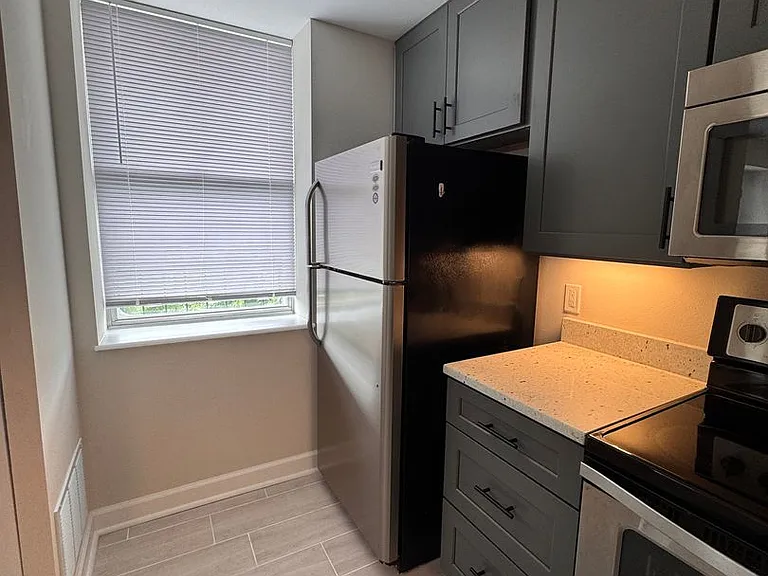 5630 Pershing Ave #33 — Photo 5