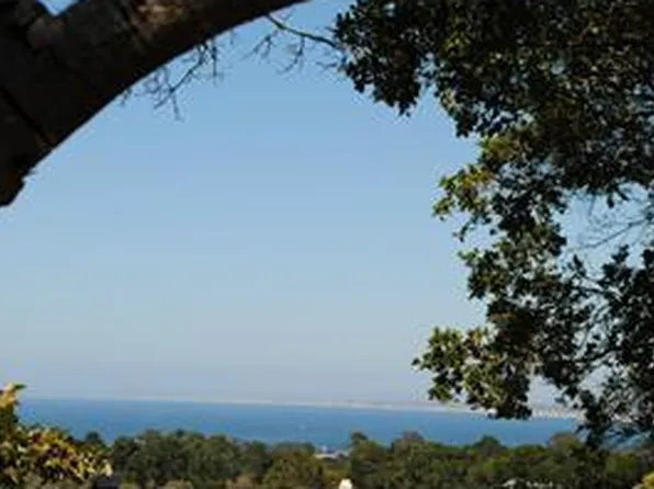 25 Linda Vista Dr, Monterey, CA 93940