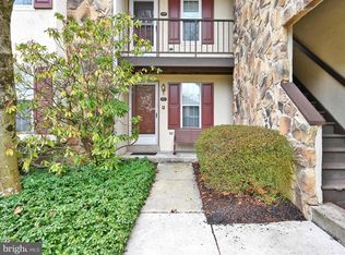 127 Valley Stream Cir, Wayne, PA 19087