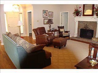 5th image of 579 Wolf Meadow Cv