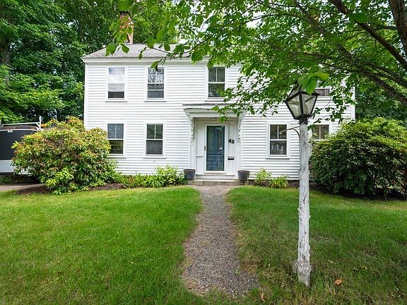 2nd image of 42 Elm St