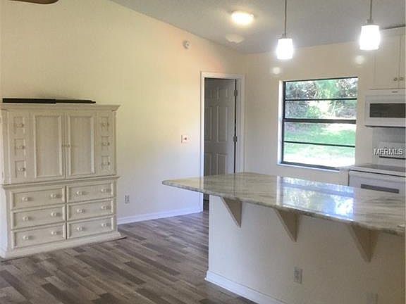 5th image of 3108 Newhope Dr