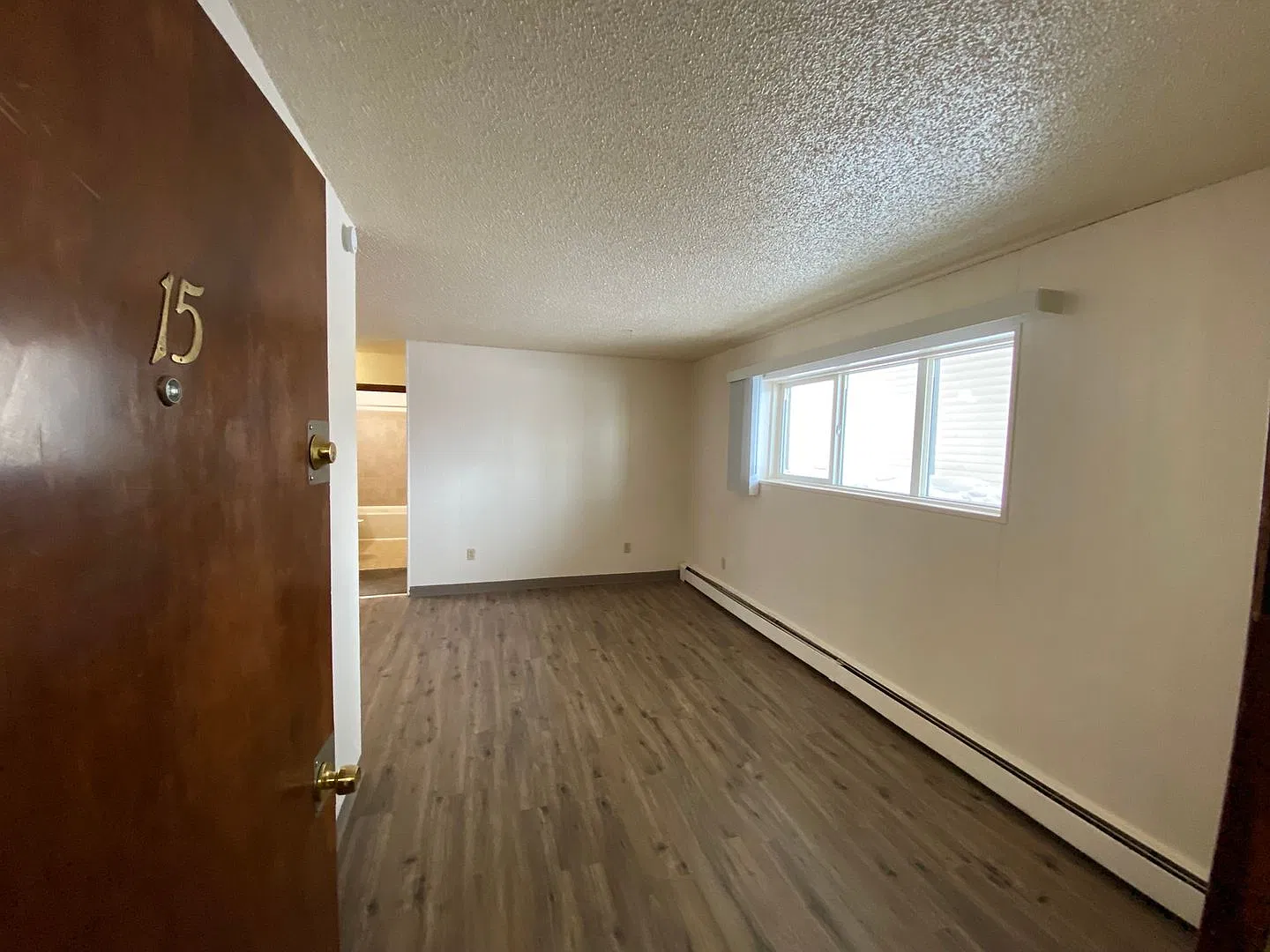 ES 2506 - 2506 Eide St — Photo 1