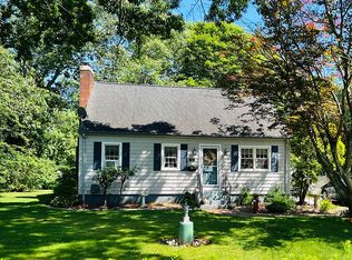 62 Angel Ave, North Kingstown, RI 02852