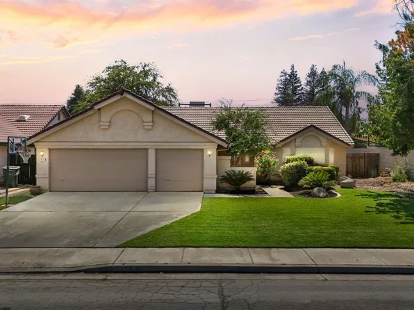 9425 Eagle Oak Rd, Bakersfield, CA 93311