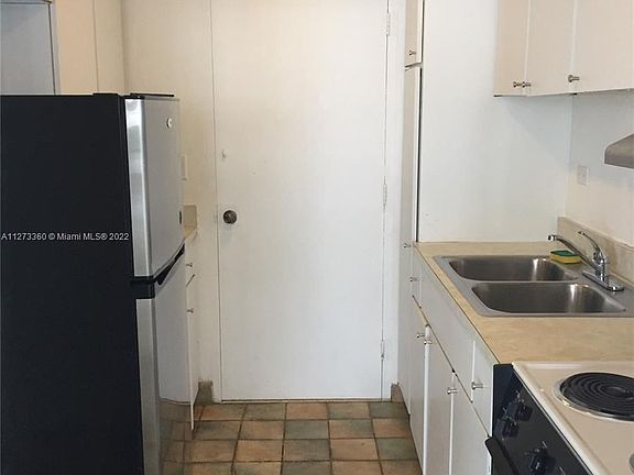 5th image of 1408 Brickell Bay Dr APT 1213