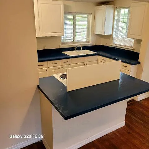 172 Claremore Ave — Photo 9