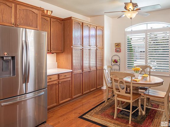 4th image of 1580 Vicenza Dr
