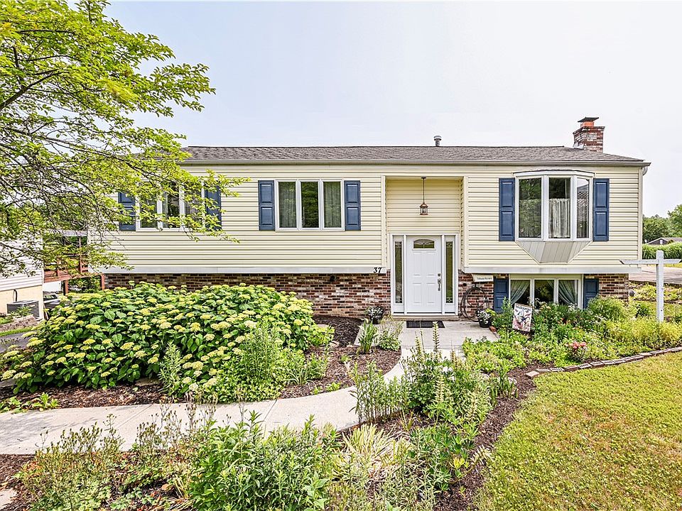 1st image of 37 Patricia Dr