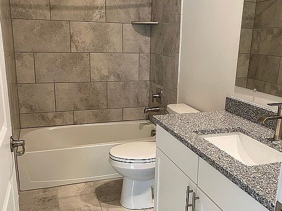 4th image of 34197 Sanderling Dr