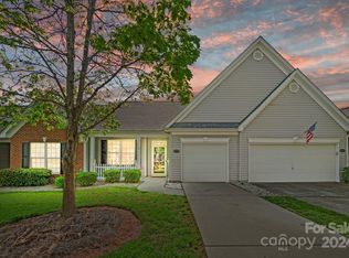 4729 Willow Glen Rd, Harrisburg, NC 28075