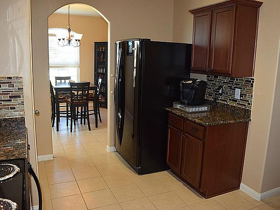 5th image of 4811 Evening Place Ln