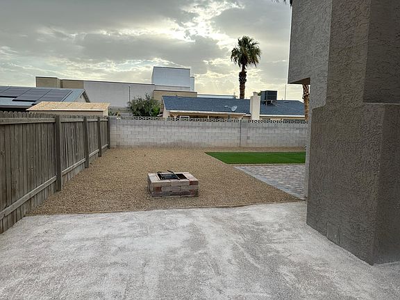 4th image of 1115 Greymouth St