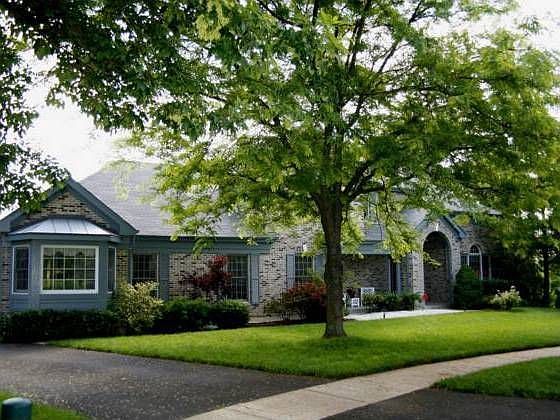 1st image of 1111 Courtwood Cir