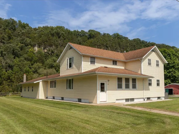 208 Ashburn St E, Lanesboro, MN 55949