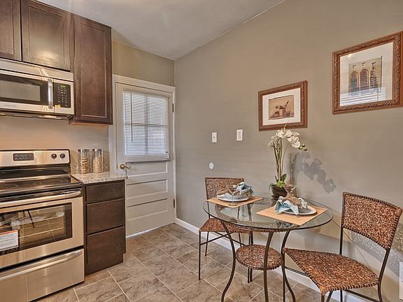 2nd image of 4065 Oleatha Ave