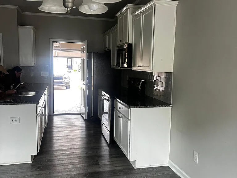 3614 Acorn Dr — Photo 8