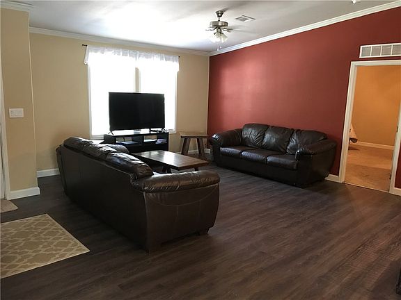 4th image of 519 Pine Canyon Dr