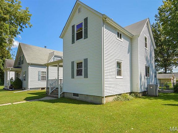 2nd image of 1409 Lemon St