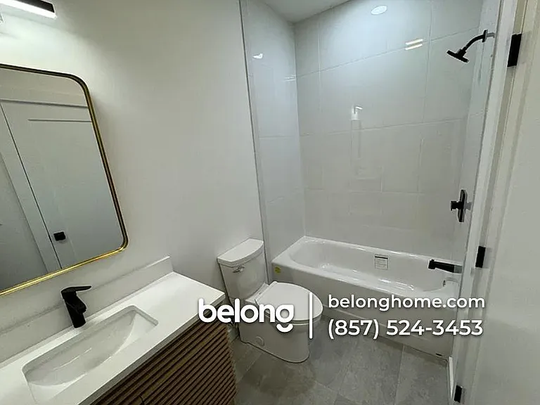 43 Withington St #4 — Photo 5