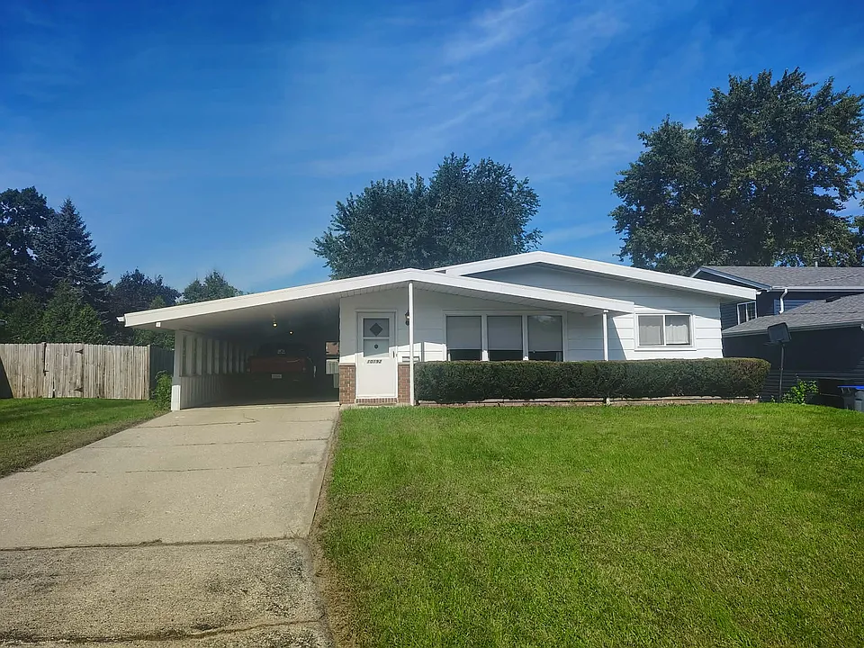 10192 W Waldo Ave