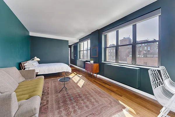 Rented by Halstead Real Estate | media 4
