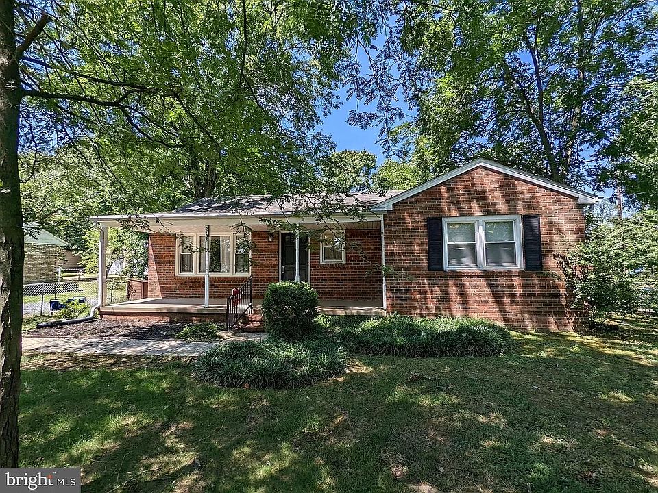1st image of 3708 Loren Dr