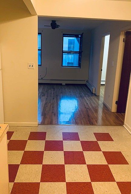 1st image of 418 W 47th St APT 3R