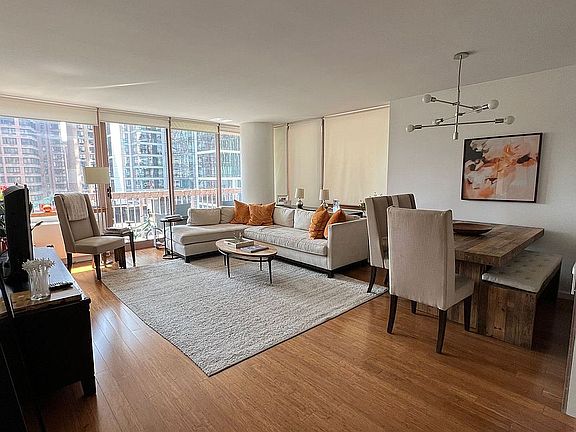 4th image of 235 E 40th St APT 9A