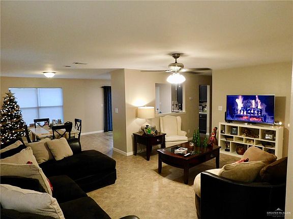 4th image of 3212 Ozark Ave