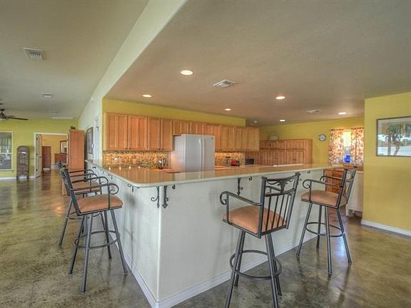 2nd image of 517 Waterway Ln