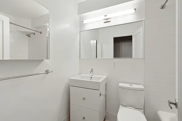 Rented by Stonehenge NYC LLC | media 12