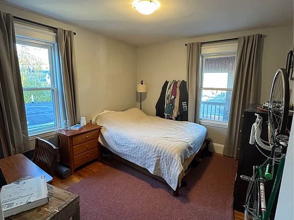 2nd image of 6 Belmont St #3