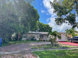 810 N 71st Ave, Hollywood, FL 33024