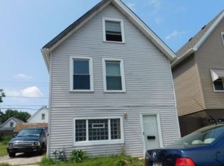 2427 S 5th Pl, Milwaukee, WI 53207