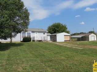 405 SW 700th Rd, Deepwater, MO 64740